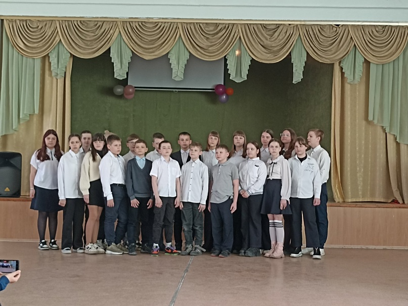 23 апреля в 5-6 классах прошел фестиваль военно-патриотической песни &amp;quot;Журавли над Россией&amp;quot;..